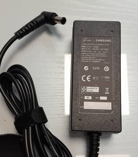 آداپتور مانیتور 14V / 3A مناسب برای LCD سامسونگ کد 1122